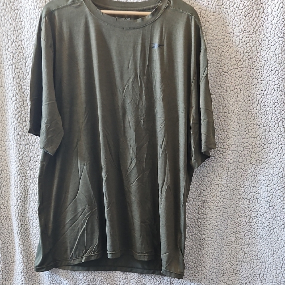 .Reebok Green Short Sleeve Tee Casual Comfort.Size 3XL